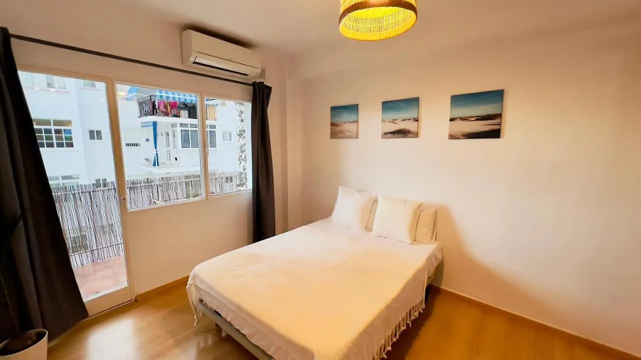 Estudio Bahia En El Centro De Nerja - South Costa شقة